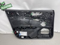 Audi / A6 / Обшивка двери
