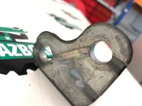 Land Rover / Range Rover Sport / Петля двери верхняя