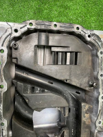Volkswagen / Touareg / Поддон двигателя