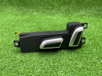 Audi / Q7 / Блок управления сиденьем