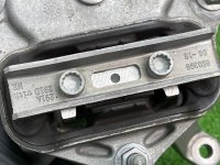 Audi / A6 / Подушка АКПП