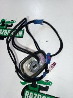 Audi / Q7 / Антенна на крышу