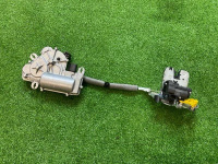 Audi / A5 / Замок багажника