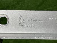 Volkswagen / Touareg / Петля капота