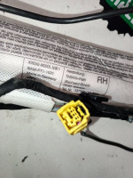 Porsche / Cayenne / Подушка безопасности в сиденье