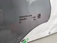 Audi / SQ8 / Стекло двери
