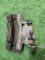 Audi / A5 / Суппорт тормозной