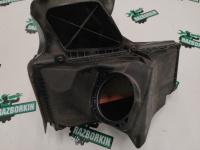 Audi / Q5 / Корпус воздушного фильтра