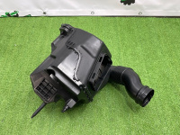 Audi / A6 / Корпус воздушного фильтра