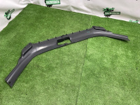 Audi / Q7 / Накладка замка капота