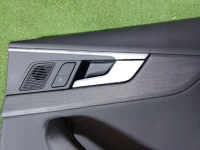 Audi / A5 / Обшивка двери