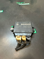 Volkswagen / Touareg / Блок парктроников