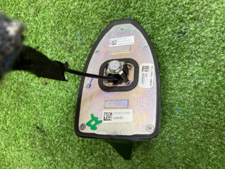 Ford / EXPLORER / Антенна на крышу