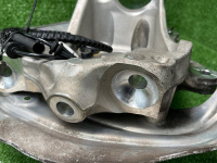 BMW / 3-Series / Кулак поворотный