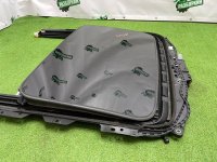 Audi / A4 / Люк сдвижной