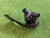 Audi / Q8 / Насос системы охлаждения дополнительный