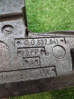 Audi / Q7 / Наполнитель двери