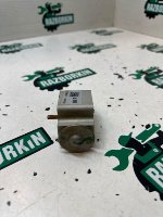 Volkswagen / Touareg / Клапан кондиционера