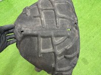 Audi / A4 / Подкрылок