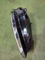 Audi / Q5 / Фара