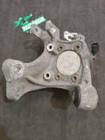 Audi / A6 / Кулак поворотный