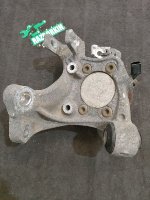Audi / A6 / Кулак поворотный