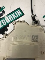 Audi / Q3 / Замок двери