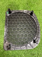 BMW / X5 / Крышка динамика