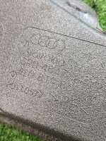 Audi / Q7 / воздуховод