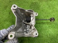 Audi / A5 / Опора двигателя