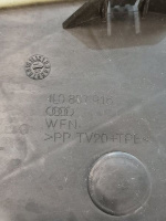 Audi / Q7 / Внутренняя панель двери