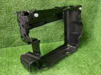 BMW / 3-Series / Кронштейн усилителя