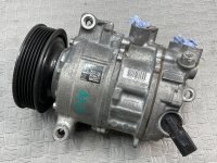 Audi / A4 / Компрессор кондиционера