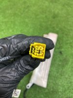 Volkswagen / Touareg / Подушка безопасности в сиденье