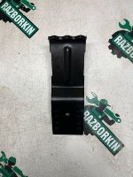 BMW / 5-Series / Противооткатный упор