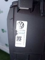 Volkswagen / Touareg / Накладка центральной консоли