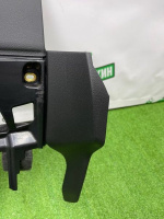 Audi / Q8 / Накладка на торпедо