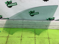 Audi / A6 / Стекло двери