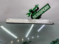 Mercedes-Benz / 190e / Стекло двери