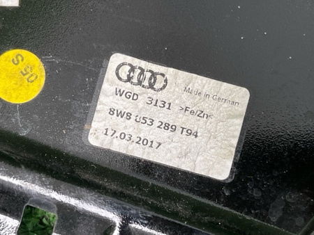 Audi / S5 / Молдинг двери