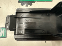 Audi / A5 / Крышка предохранителей