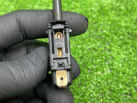 Mercedes-Benz / 190e / Датчик открытия двери