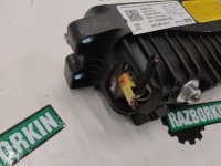 Audi / Q3 / Подушка безопасности пассажира