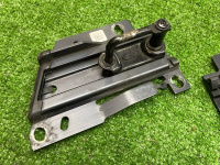 Audi / A5 / Скоба капота