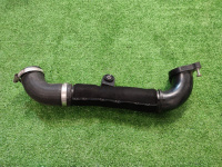 Audi / A5 / Трубка наддувочного воздуха