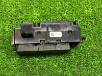 Audi / Q8 / Переключатель света