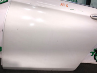 BMW / 5-Series / Дверь боковая