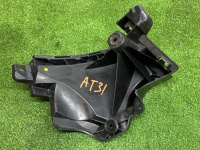 Audi / Q8 / Кронштейн бампера