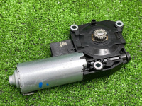 BMW / 3-Series / Моторчик люка