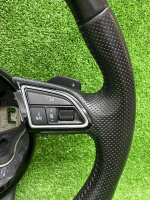 Audi / Q7 / Руль